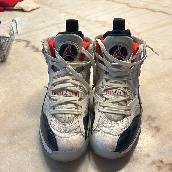 Jordan - Picture 2 of 7